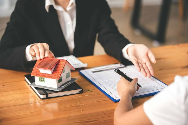 Découvrez un monde de possibilités avec notre agence immobilière